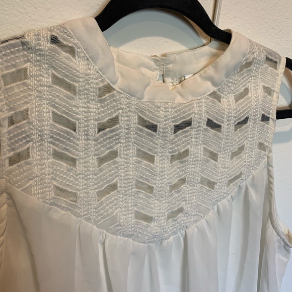 Women’s blouse - Picture 2 of 5